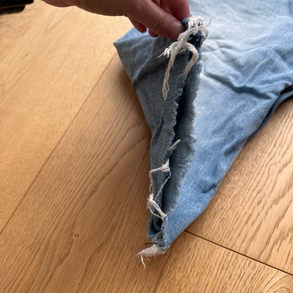 Levi's 511 Light Blue Denim Shorts frayed hem - 33 - Picture 10 of 16